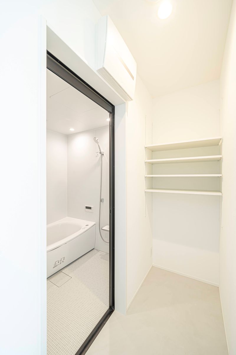 暮らしを整える、洗練された動線の家